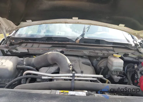 2017 Ram 2500 Tradesman 4X2 8' Box из США, поврежденный, VIN 3C6LR4ATXHG531398